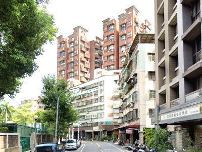 三重拍賣大樓-0