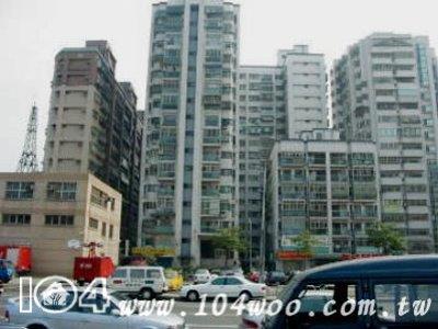 新莊拍賣大樓-2