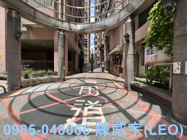 新北新莊法拍大樓-3