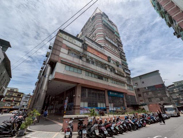 新北三重大樓法拍-6