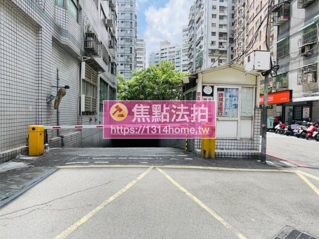 新莊大樓法拍-8