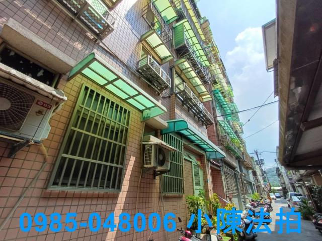 新北淡水華廈法拍-2