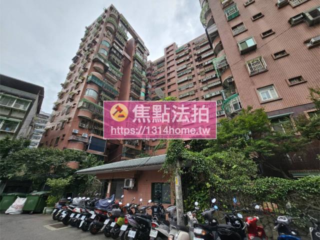 新北大樓法拍-2