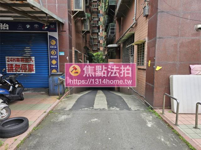 新北大樓法拍-6