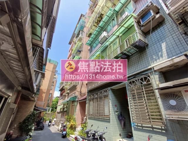 新北淡水拍賣華廈-1