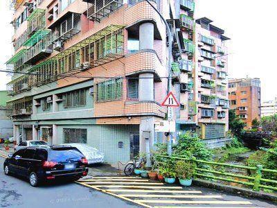 淡水大樓拍賣-11