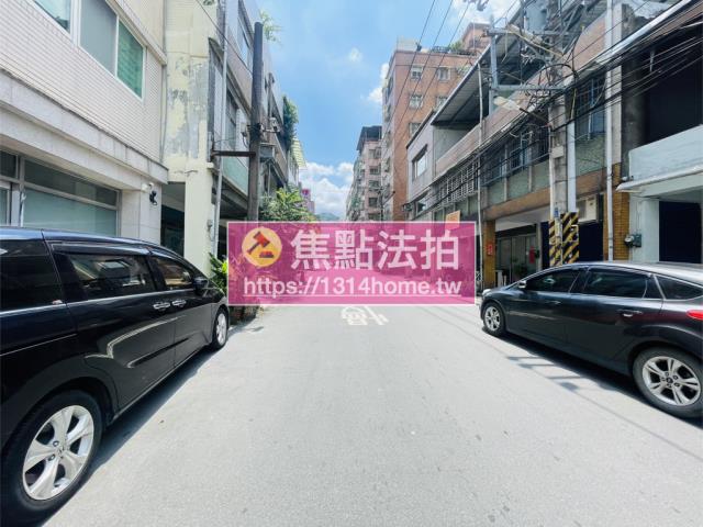 新北土城華廈法拍-11