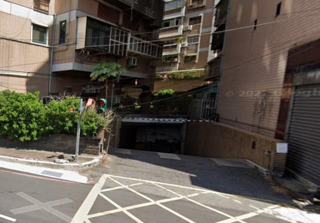 新北蘆洲大樓法拍-4