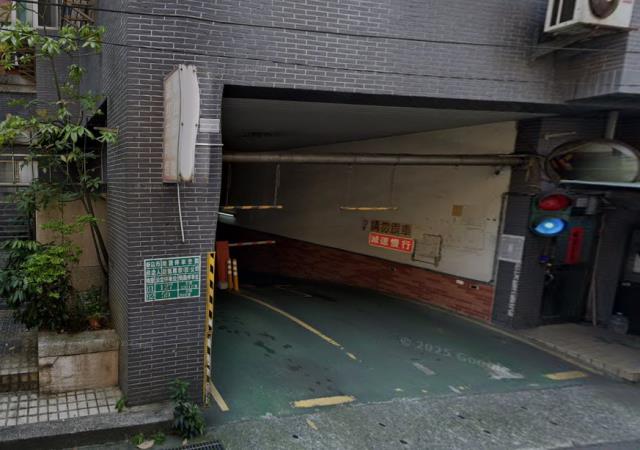 新北新店拍賣大樓-3