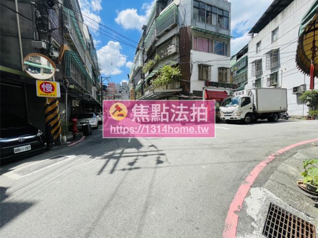 新北泰山公寓法拍-6