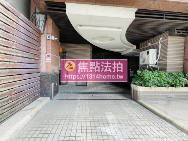 板橋法拍大樓-4