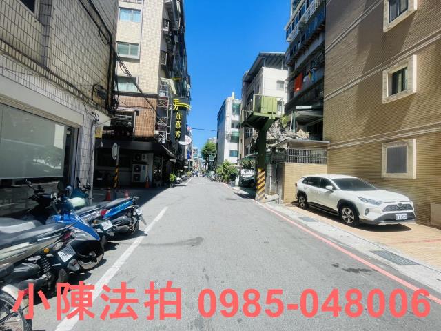 蘆洲華廈法拍-5