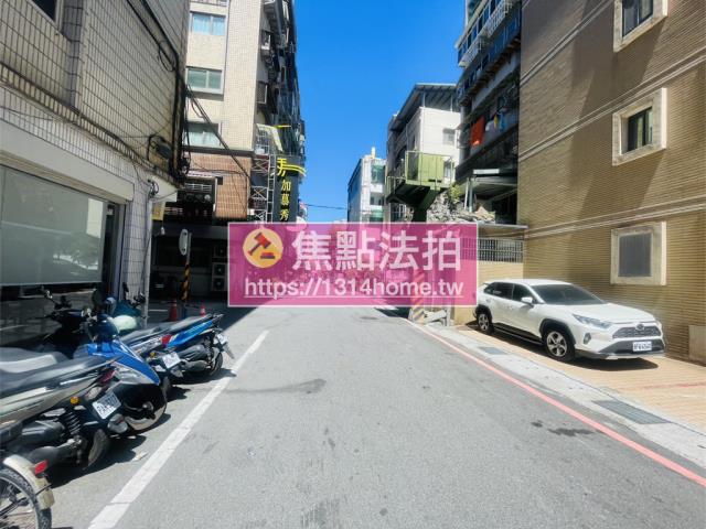 新北蘆洲法拍華廈-8