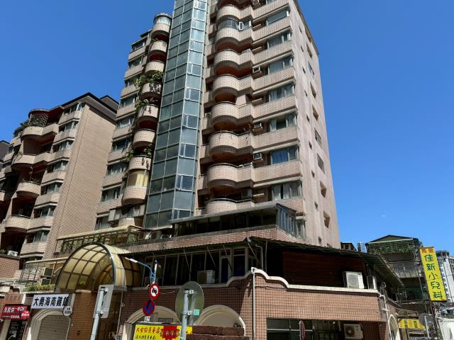 新北中和拍賣大樓-5