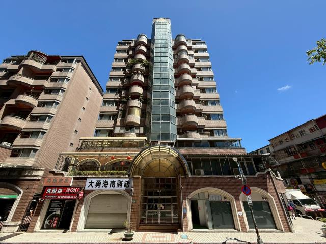 新北中和拍賣大樓-0