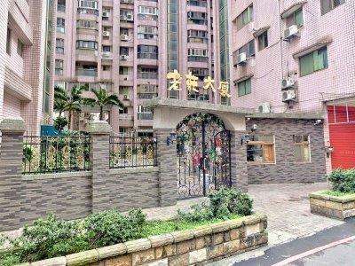 淡水大樓拍賣-0