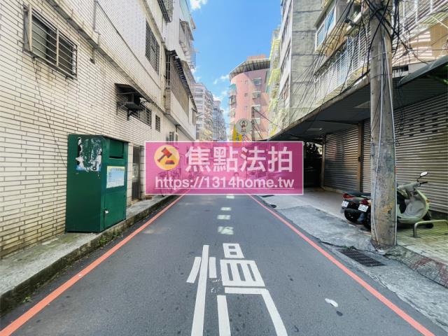 新北拍賣華廈-9