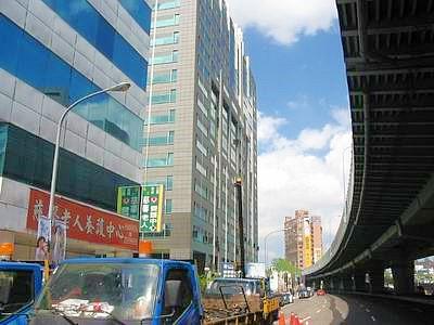 新北大樓法拍-2