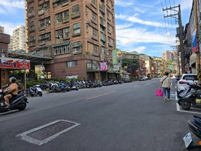 汐止大樓法拍-2