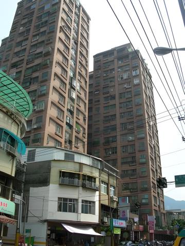 汐止大樓法拍-1