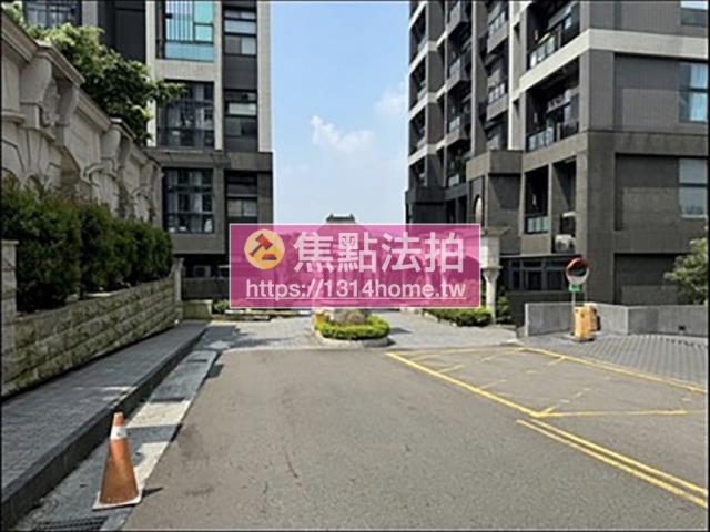 新北汐止法拍大樓-2