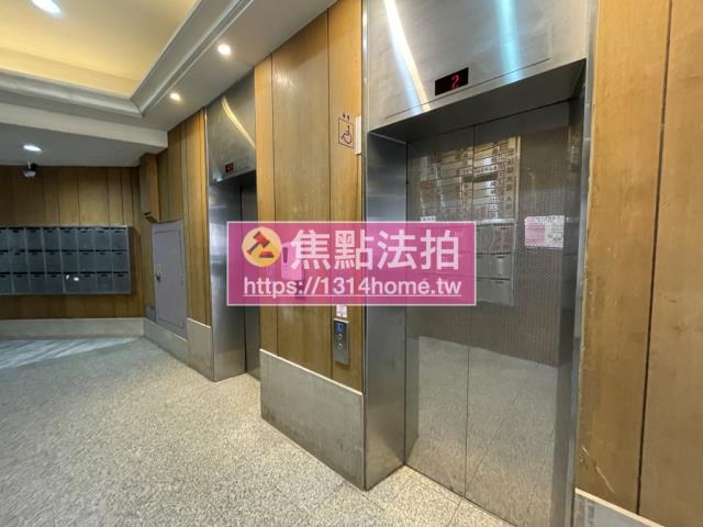 新北板橋法拍大樓-6