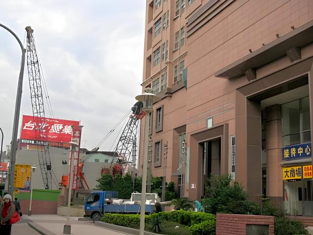 新北中和大樓法拍-3