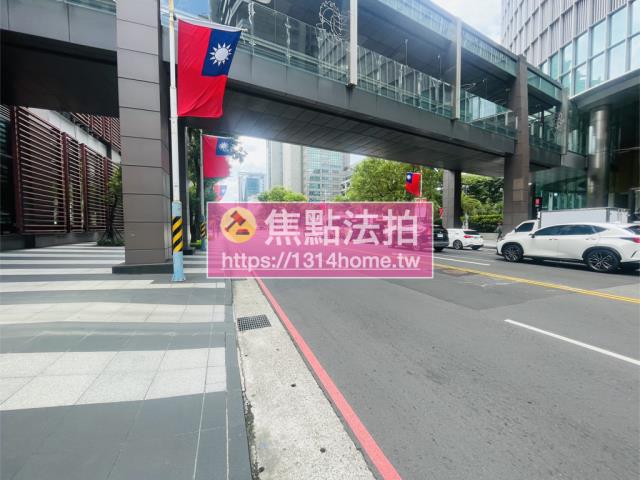 新北板橋大樓法拍-13