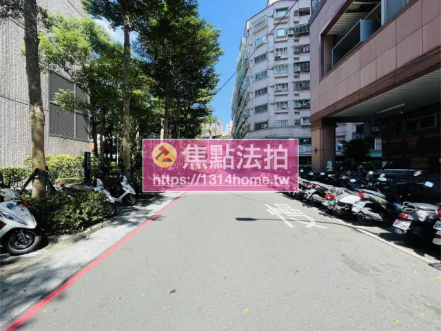 新北大樓法拍-10