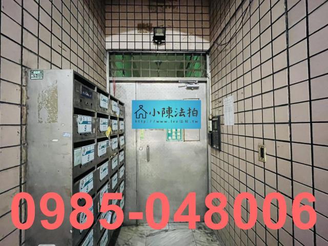 新北新莊法拍華廈-4