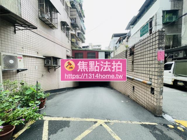 新莊法拍大樓-10