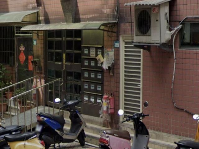 新北新店大樓法拍-4