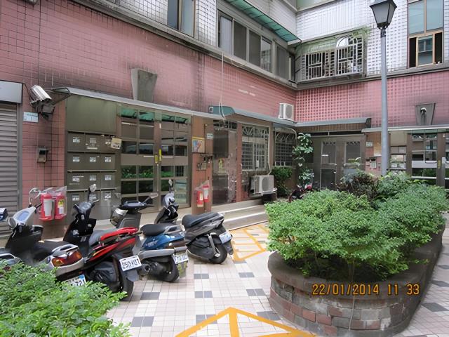 新北新店大樓法拍-6