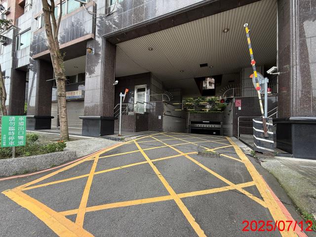 新北永和法拍大樓-3