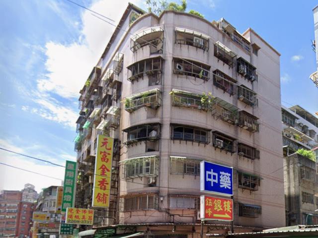 新北新莊法拍大樓-5