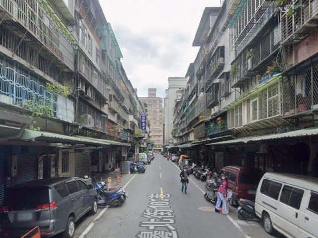 三重公寓法拍-4