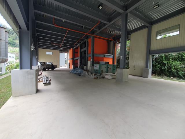 三峽廠房-1